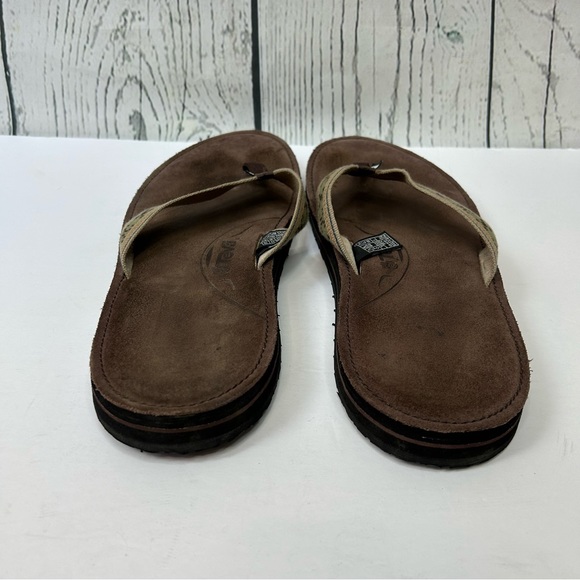 Men’s Teva Flip flops size 12 - Picture 5 of 8